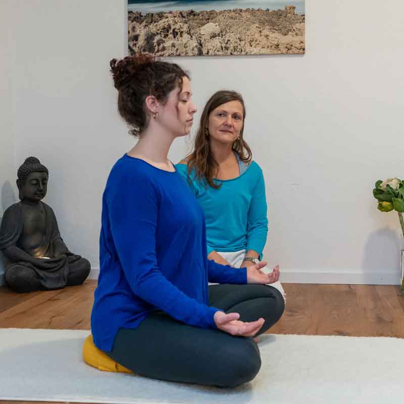 Privatunterricht Yoga Rothenburg Karin Amrein